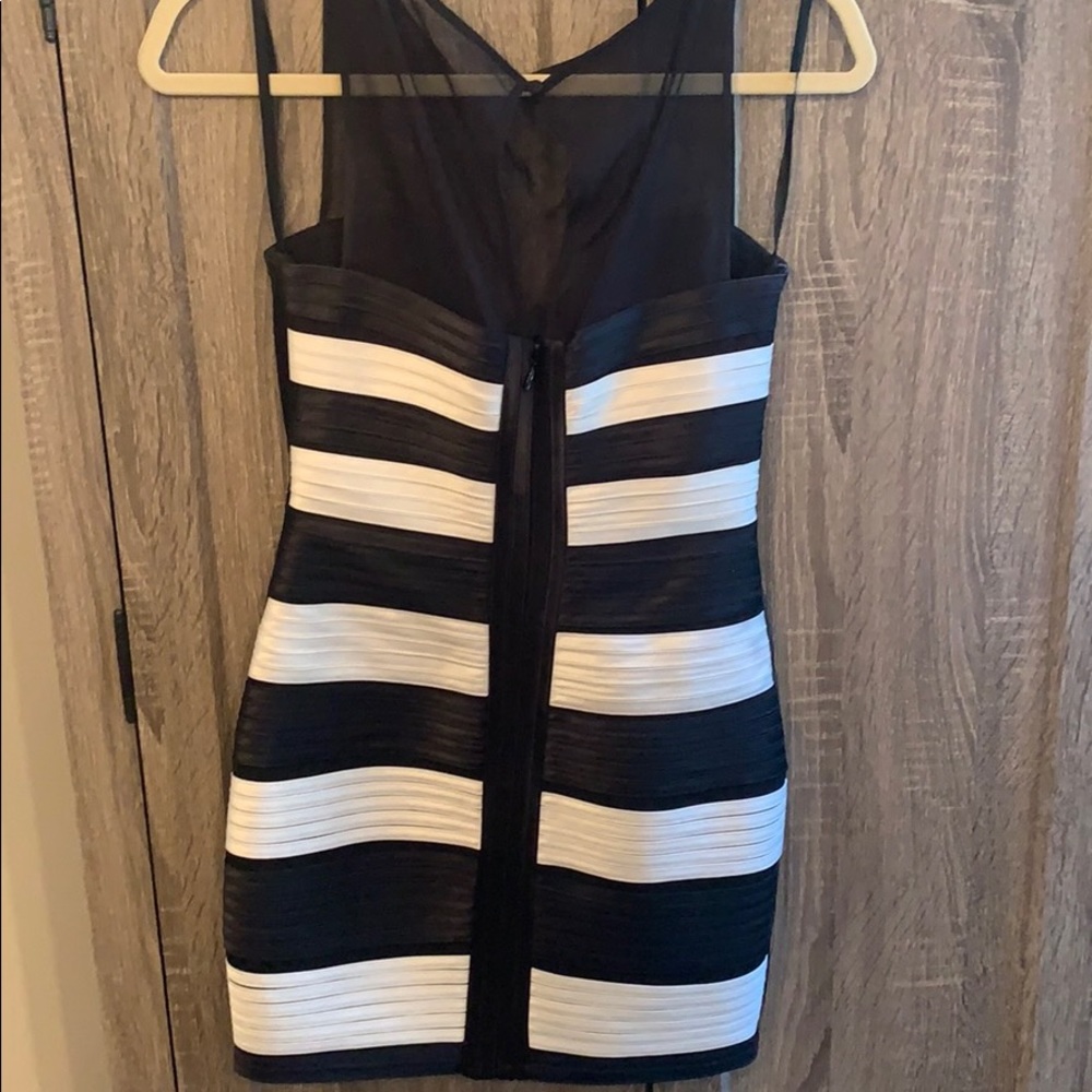 Bcbg Max Azria cocktail size 2p dress black white striped mini - Picture 4 of 8